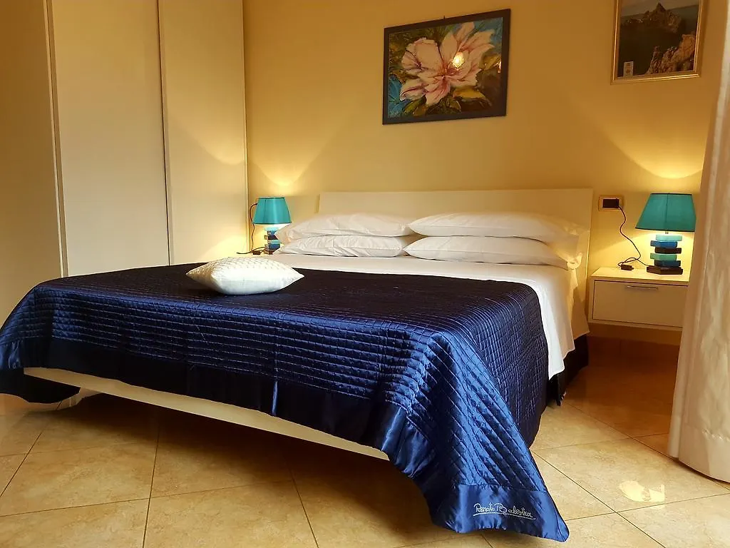 Airport House B&B Reggio Calabria Bed & Breakfast