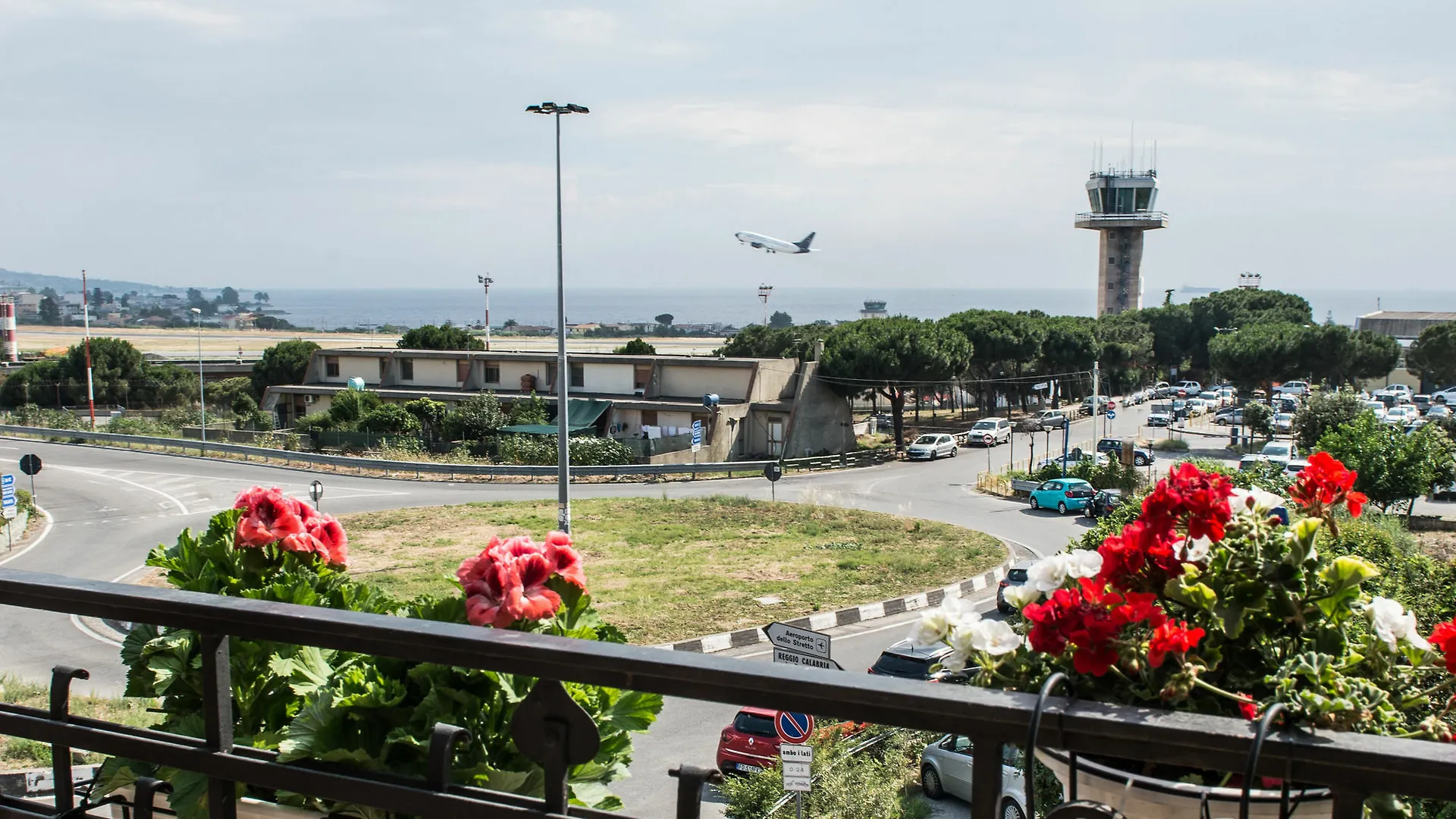 Airport House B&B Reggio Calabria 2*,