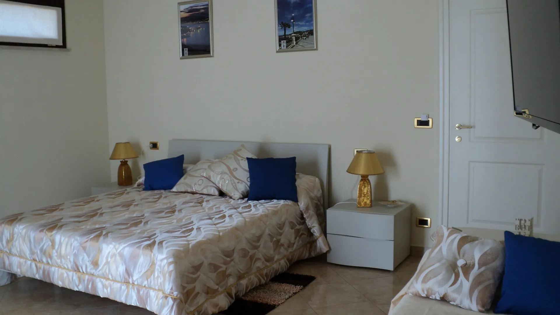 Airport House B&B Reggio Calabria Bed & Breakfast